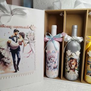 Бутилки за Наричане с Кутия